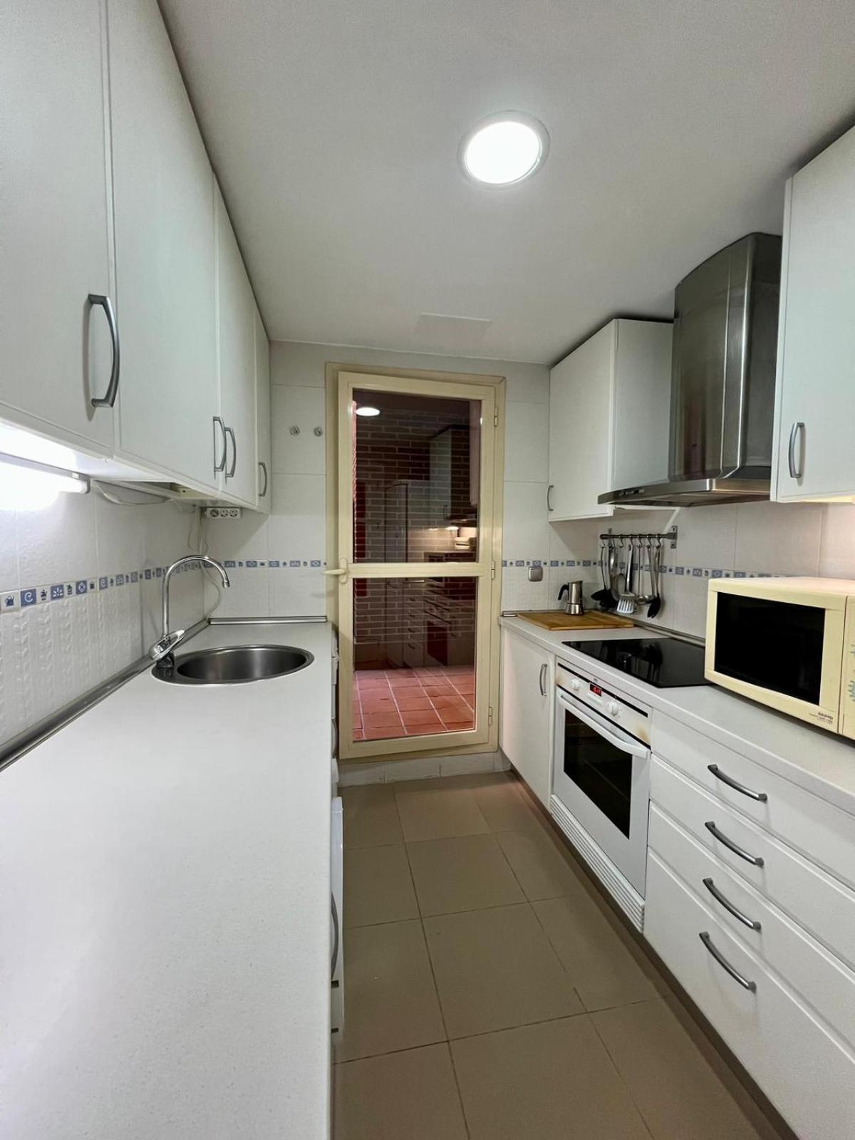 Madrid Las Tablas Apartments Exteriör bild